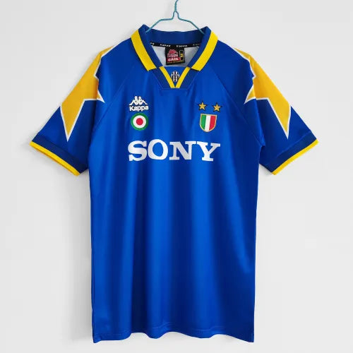 1995/96 Juventus Away